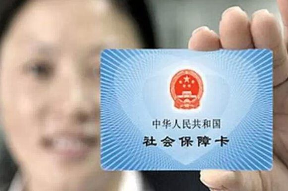 石化醫(yī)?；颊邅?lái)普瑞眼科就診將不受醫(yī)保定點(diǎn)限制